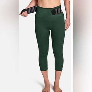 Tommie Copper compression leggings 24” L in Olive.
